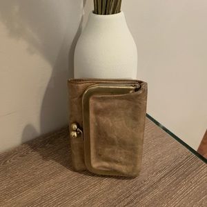HOBO Leather Tri-Fold Wallet: Tan